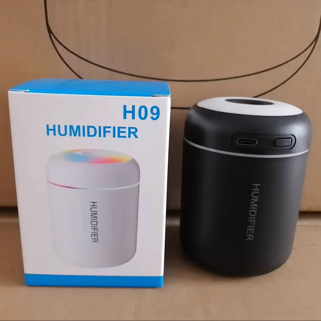 Creative Car Humidifier Ultrasonic Cool Mist air Diffuser USB Powered Customizable Colors Ideal for Vehicle Use & Business Gifts