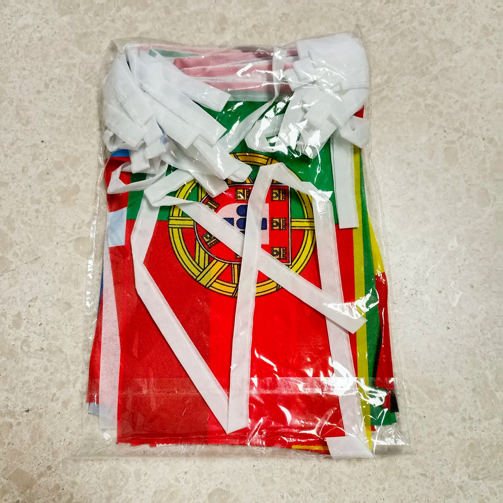 Aerlxemrbrae  14*21cm  String flag  32 countries around the world nations flag small flag   hanging flags